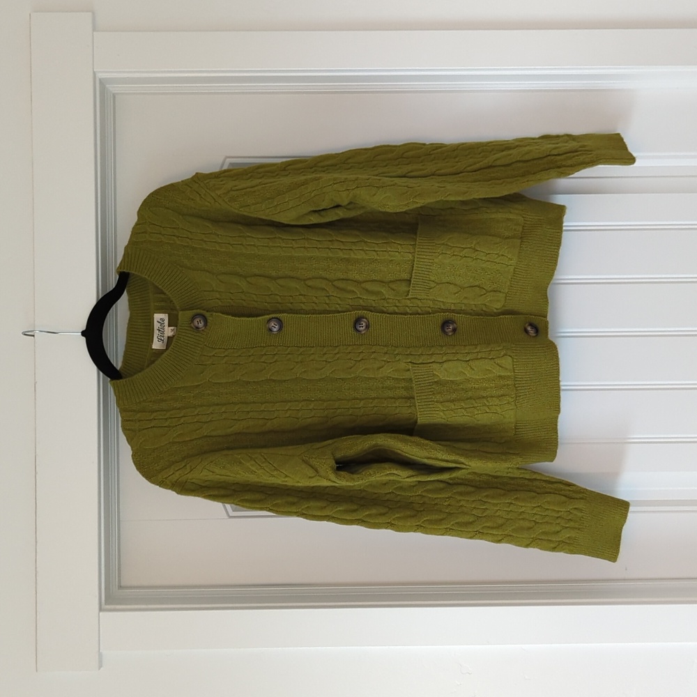 Piper and Scoot green cardigan sweater women's size large